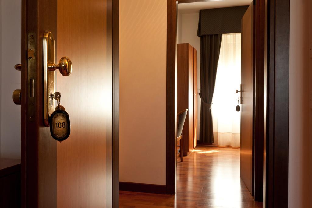 Casa Ferretti Di Ferretti Village Silvi Marina Quarto foto